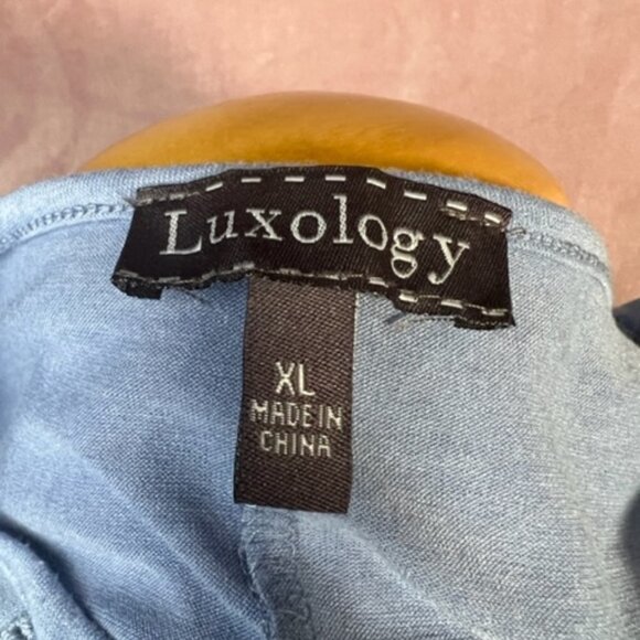 Womens Light Blue Luxology Short Sleeve Shirt Size XL - Picture 6 of 7